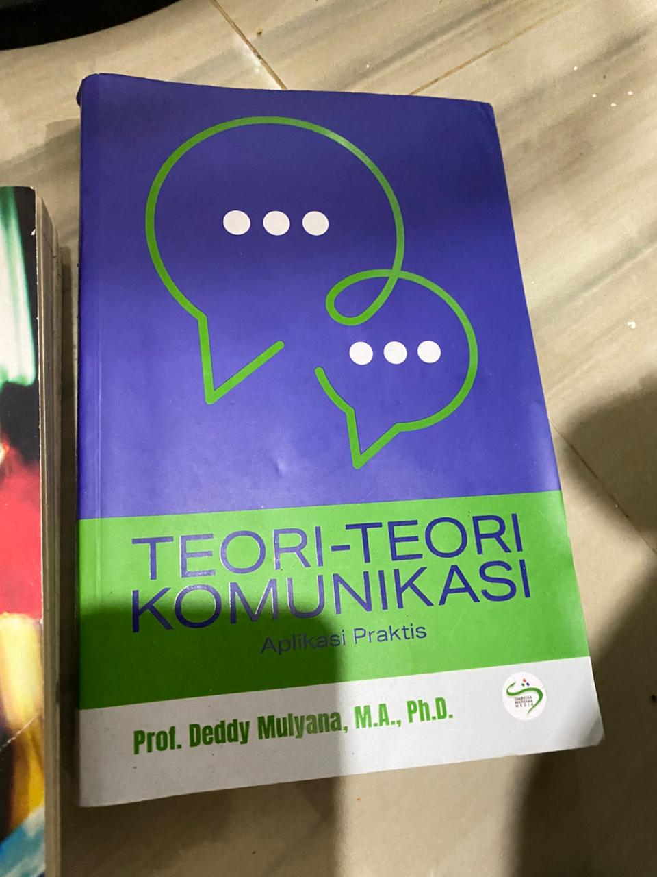 buku teori komunikasi by Deddy Mulyana