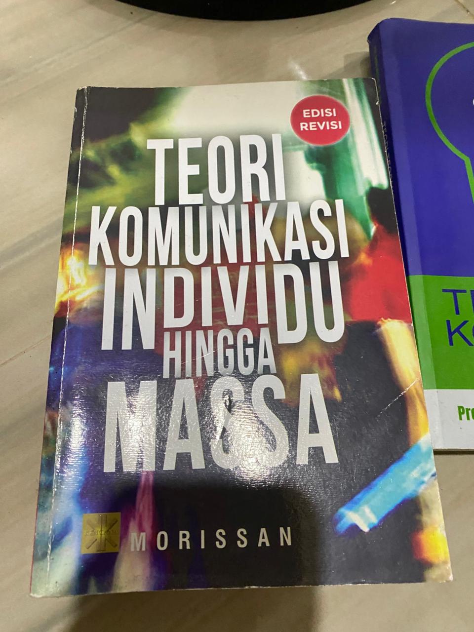 buku teori komunikasi